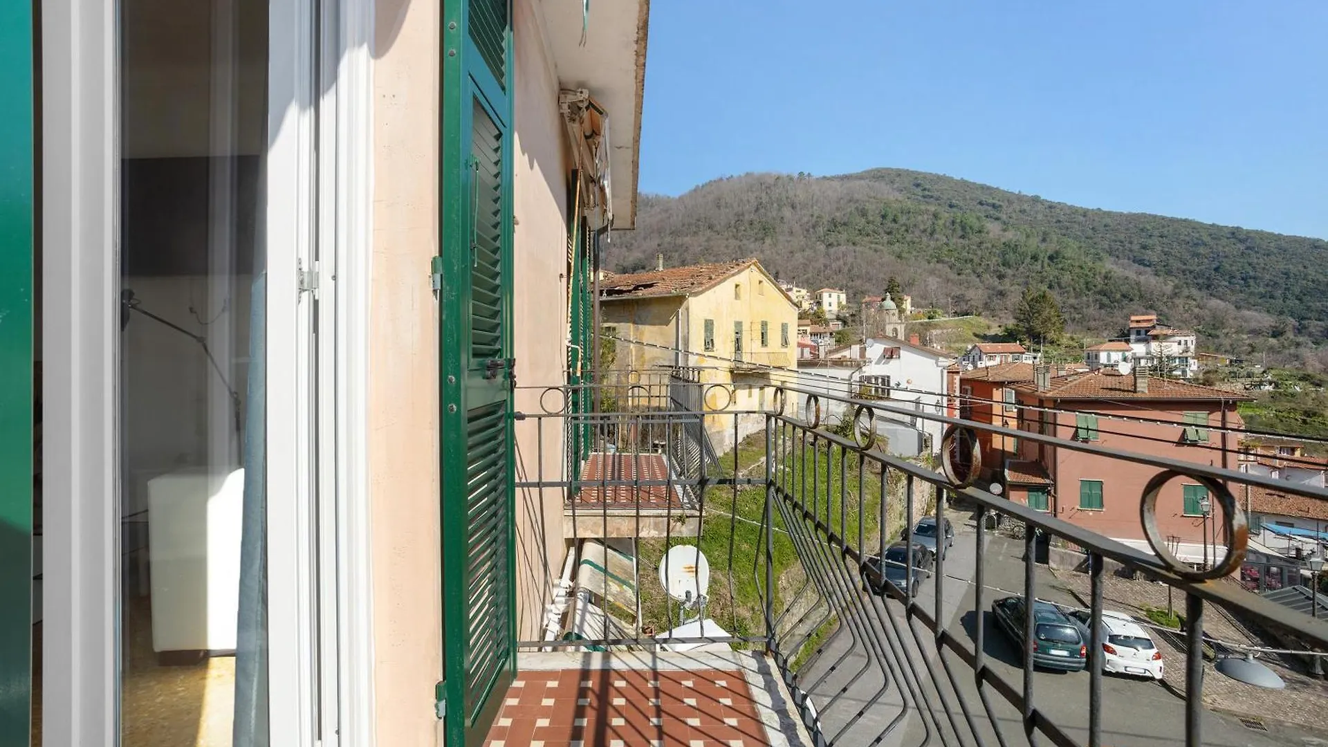 Casa Merlino Biassa 0*,