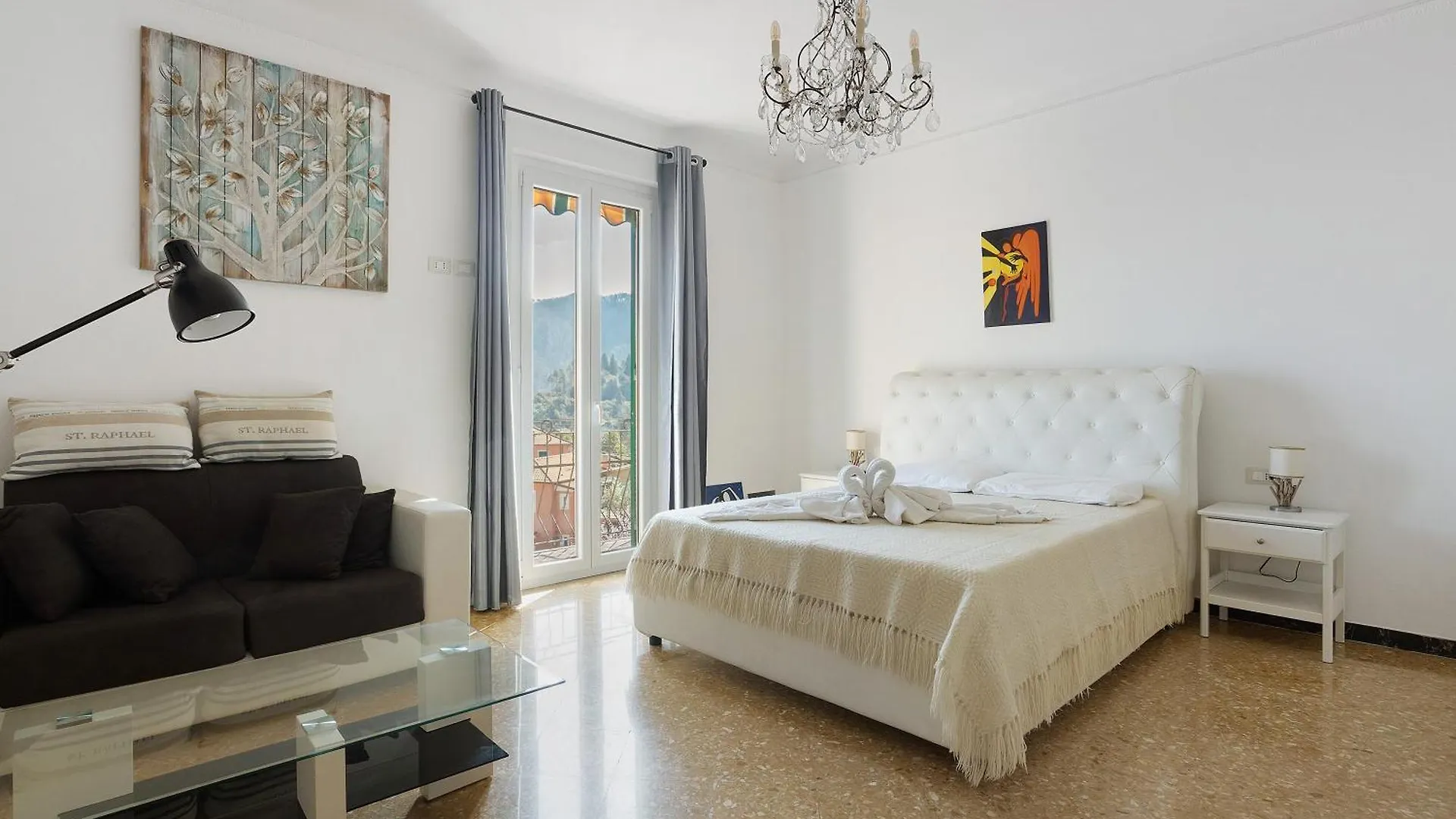 Kontakt z Casa Merlino